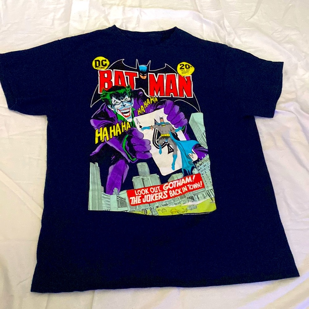 batman blackish blue tee shirt